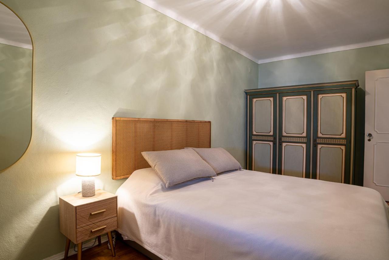 Apartamento Fortaleza Сесимбра Екстериор снимка