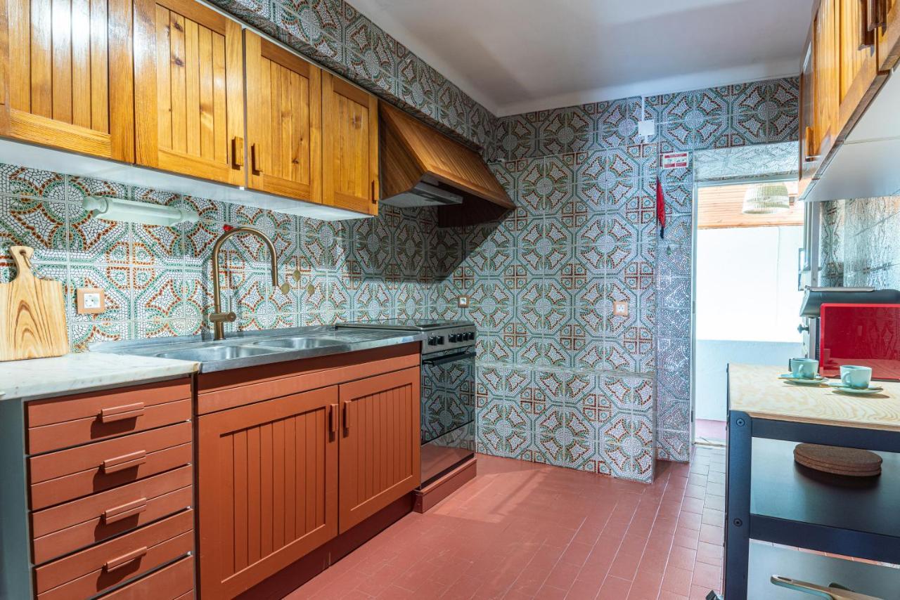 Apartamento Fortaleza Сесимбра Екстериор снимка